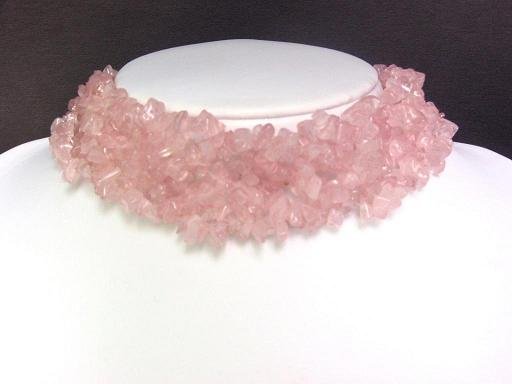 Necklace Rose Pink Quartz Chips Knit Choker Collar