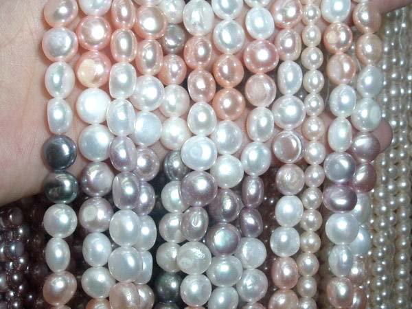 AAA 5 strand 8-9 mm pushbutton freshwater pearl