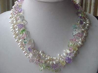 19'' 3-STR white FW pearl crystal necklace