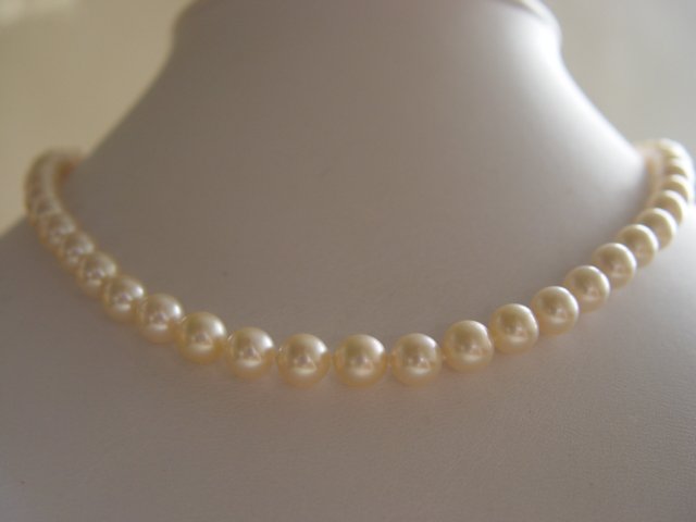 AAA GRADING GOLDEN AKOYA PEARL NECKLACE