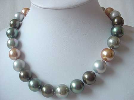 MULTICOLOR 18'' 16MM SEA SHELL PEARL NECKLACE