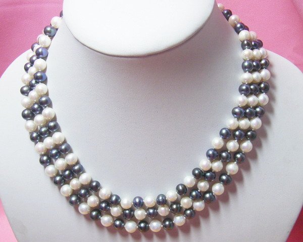 3 strands 7-8mm Black White Freshwater pearl Necklace