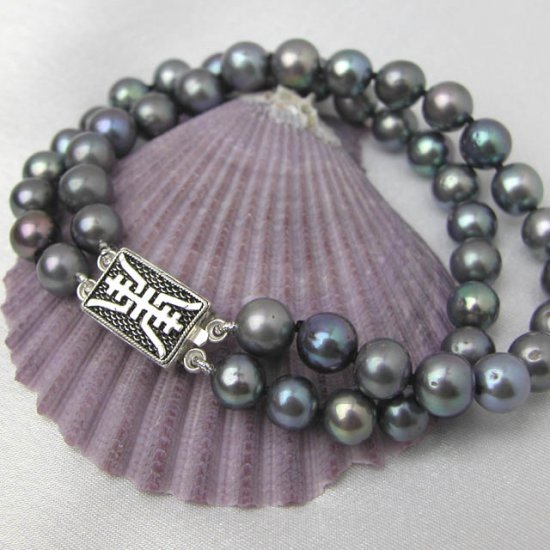2 rows black freshwater pearl bracelet