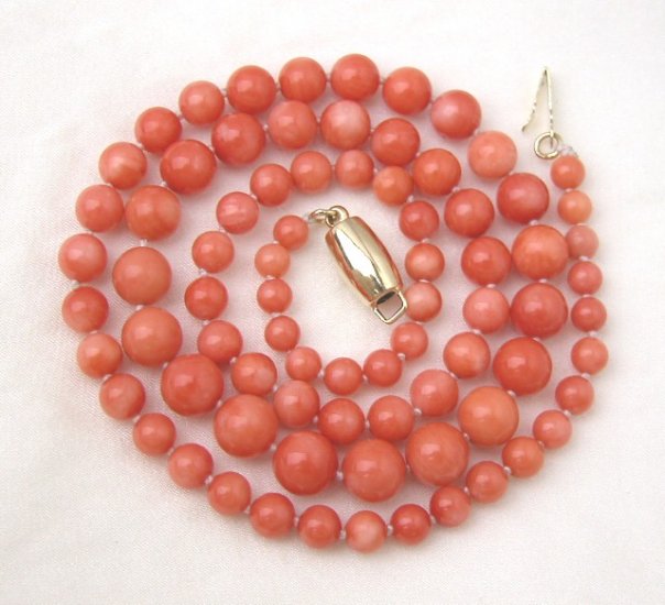 18'' 4mm-7mm Pink Coral Necklace