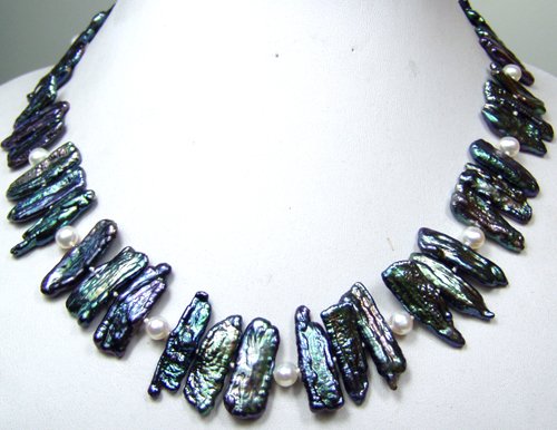 black peacock BIWA and white round pearl necklace