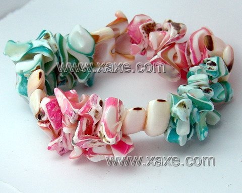 Lovely pink & green shell bracelet