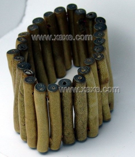 Lovely long golden sponge coral bracelet