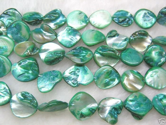wholesale 10 strands 15mm Shell Beads loose string - green
