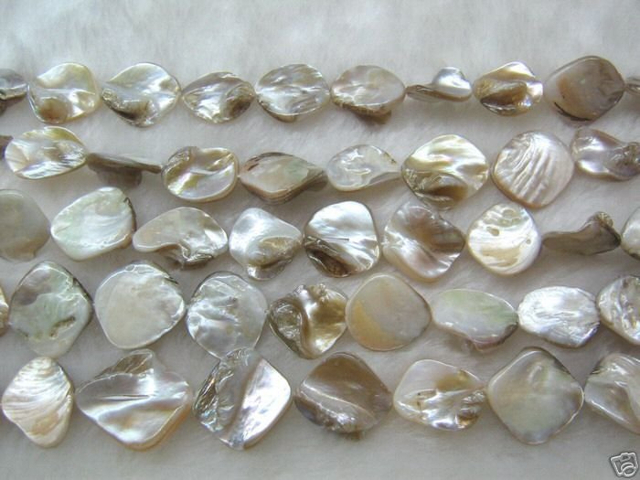 wholesale 10 strands 15mm Shell Beads loose string - white