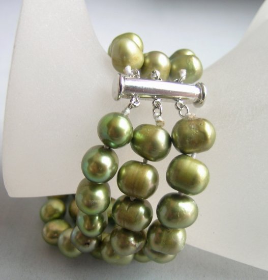 3 Strands 9-10mm Army green Potato FreshWater Pearl Bracelet