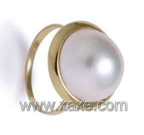 Luxurious 13mm white mabe pearl ring 14K