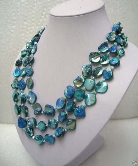 Beautiful 3 strands blue shell necklace
