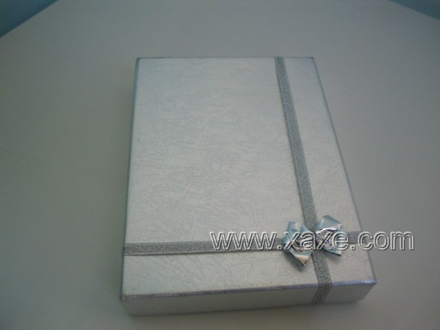 Silver Carbon Jewelry Box