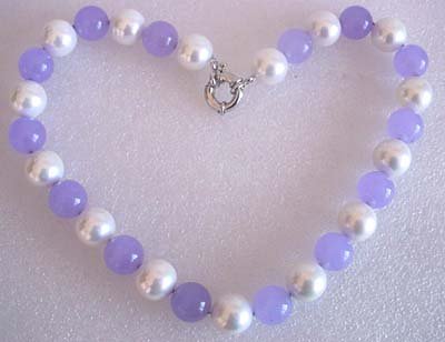 17'' 14mm white shell pearl and lavender jade necklace