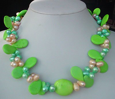 18'' green turquoise and pearl necklace