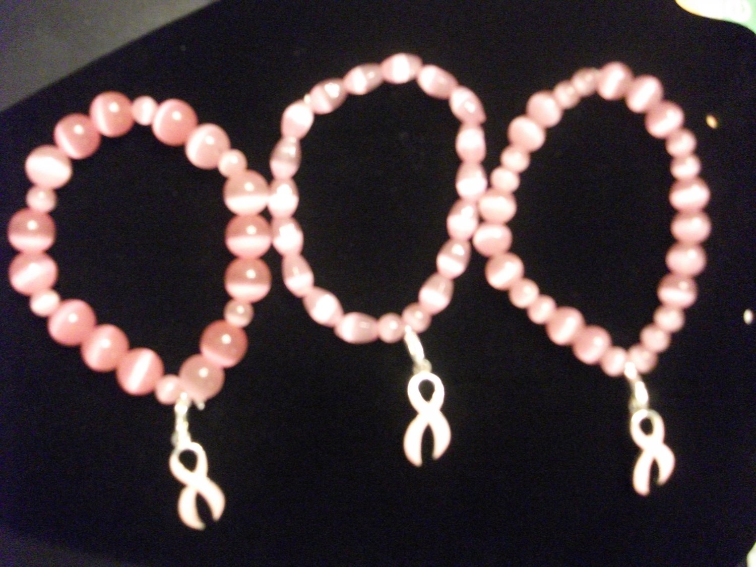 Pink Brest cancer awareness bracelett