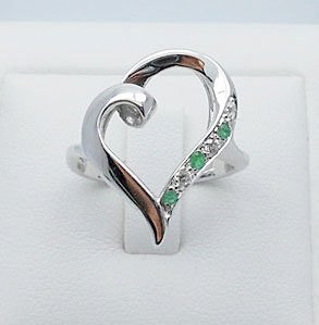 Emerald with CZ heart ring sterling silver