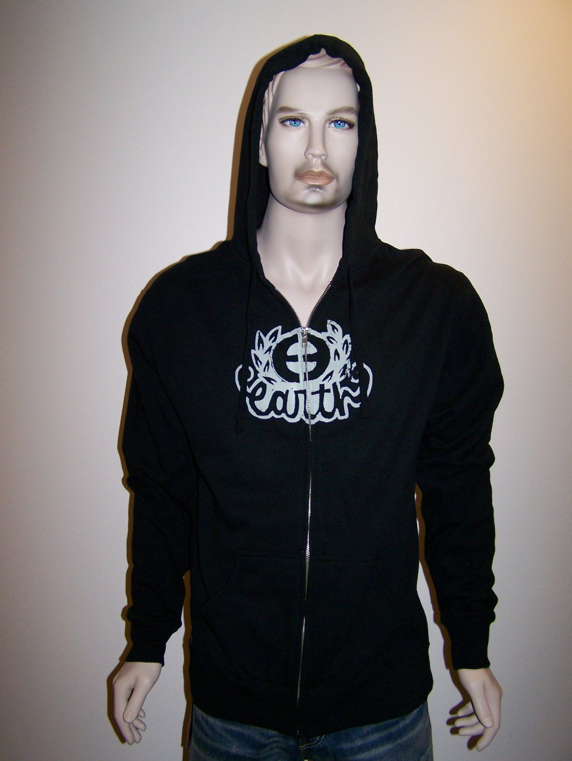 PLANET EARTH - Black Zip Hoodie - XL