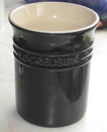 Le Creuset Stoneware Utensil Crock Satin Black 37.1 ounce new