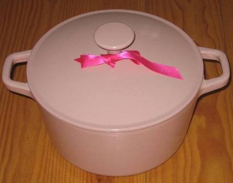 Cast iron cookware casserole Dish PINK 3.17 qt Round French Oven BRAND NEW