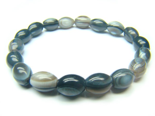 BBOTRS0800X Black & White Agate Rice Shape 7x9mm Bracelet