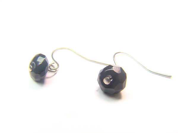 EOBXRS0600X Onyx Donut Shape 4x8mm Cut Earrings