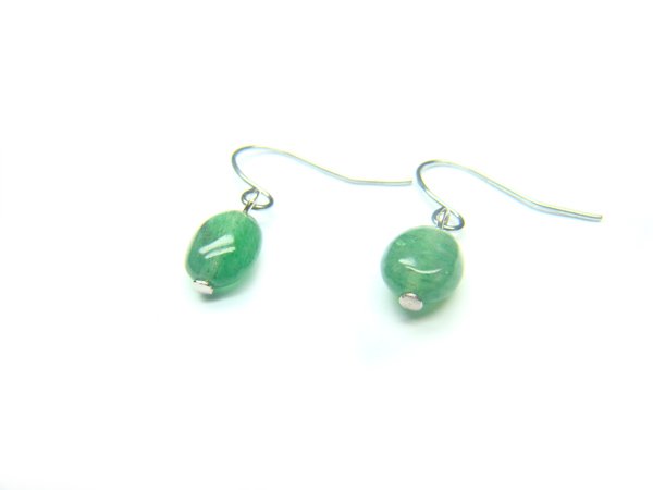 EAVXRE0609X Aventurine Oval Shape 6x8mm Earrings