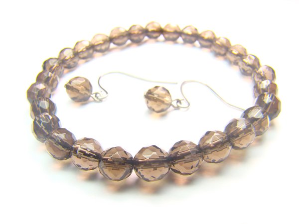 BSQXRS0800C Smoky Quartz Round Shape 6mm Cut Bracelet