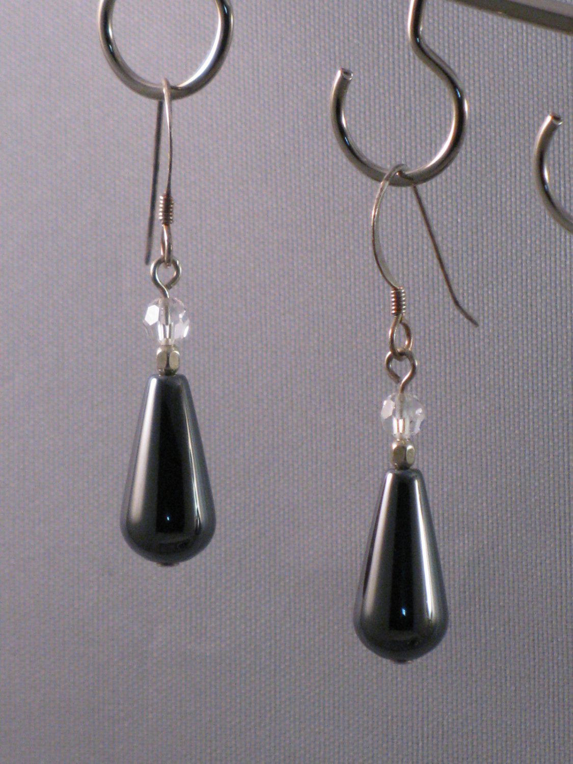 Hemalyke & Swarovski Crystal Earrings - S201C