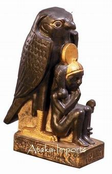 EGYPTIAN YOUNG RAMESSES II FIGURINE w FALCON (6122)