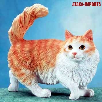 MUNCHKIN CAT FIGURINE-STATUE (5663)