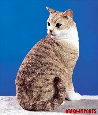 BRITISH SHORTHAIR CAT FIGURINE (5249)