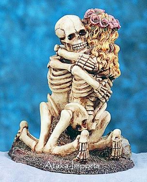 COOL HALLOWEEN CAKE TOPPER-COUPLE-LOVE NEVER DIES (4717)