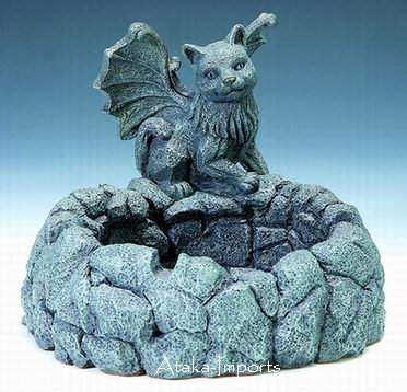 GARGOYLE ASHTRAY-STONE-LIKE-STATUE-GOTHIC (3003)
