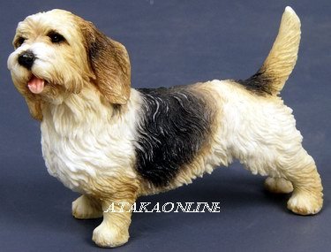 PETIT BASSET GRIFFON VENDEEN DOG FIGURINE-PBGV (6569)