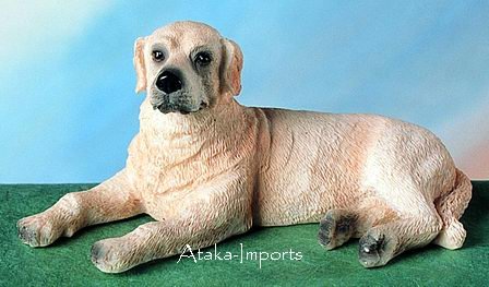 YELLOW LABRADOR DOG FIGURINE (4775)
