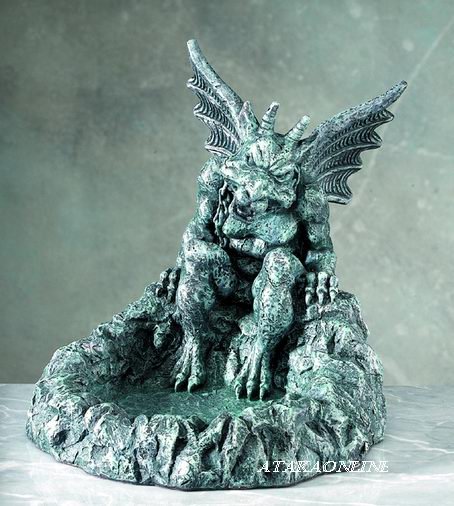 GARGOYLE ASHTRAY-GOTHIC (5135)