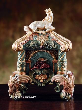 UNICORN DRAGON BOX (4041)