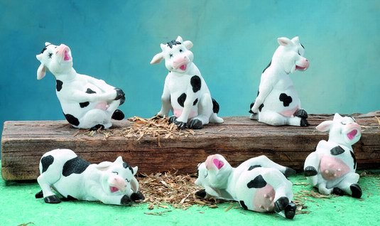 SET OF 6-HAPPY COWS-FIGURINES-DISPLAY-FUN (5831)
