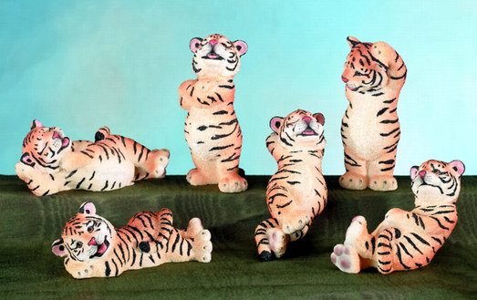 SET OF 6-TIGER CUBS-FIGURINES-DISPLAY-FUN (5560)