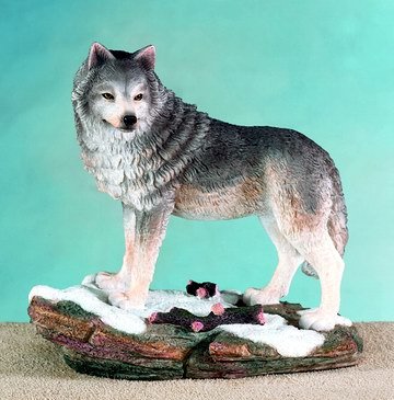WOLF-FIGURINE-DISPLAY-FUN (5634)