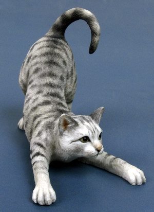 EGYPTIAN MAU CAT-FIGURINE-STATUE (6746)