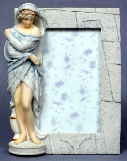 WINTER LADY PICTURE FRAME-GREEK MYTHOLOGY-ROMAN FIGURINE (6841)