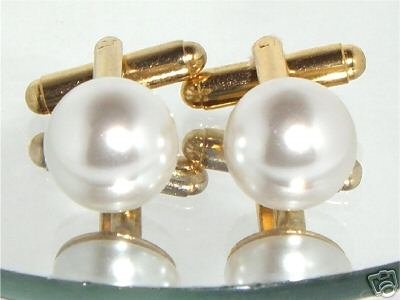 White Pearl Gift Cufflinks made with SWAROVSKI ELEMENTS