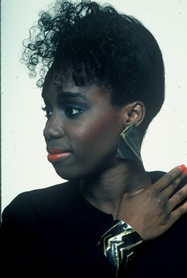 Exotica Brown Brass Set