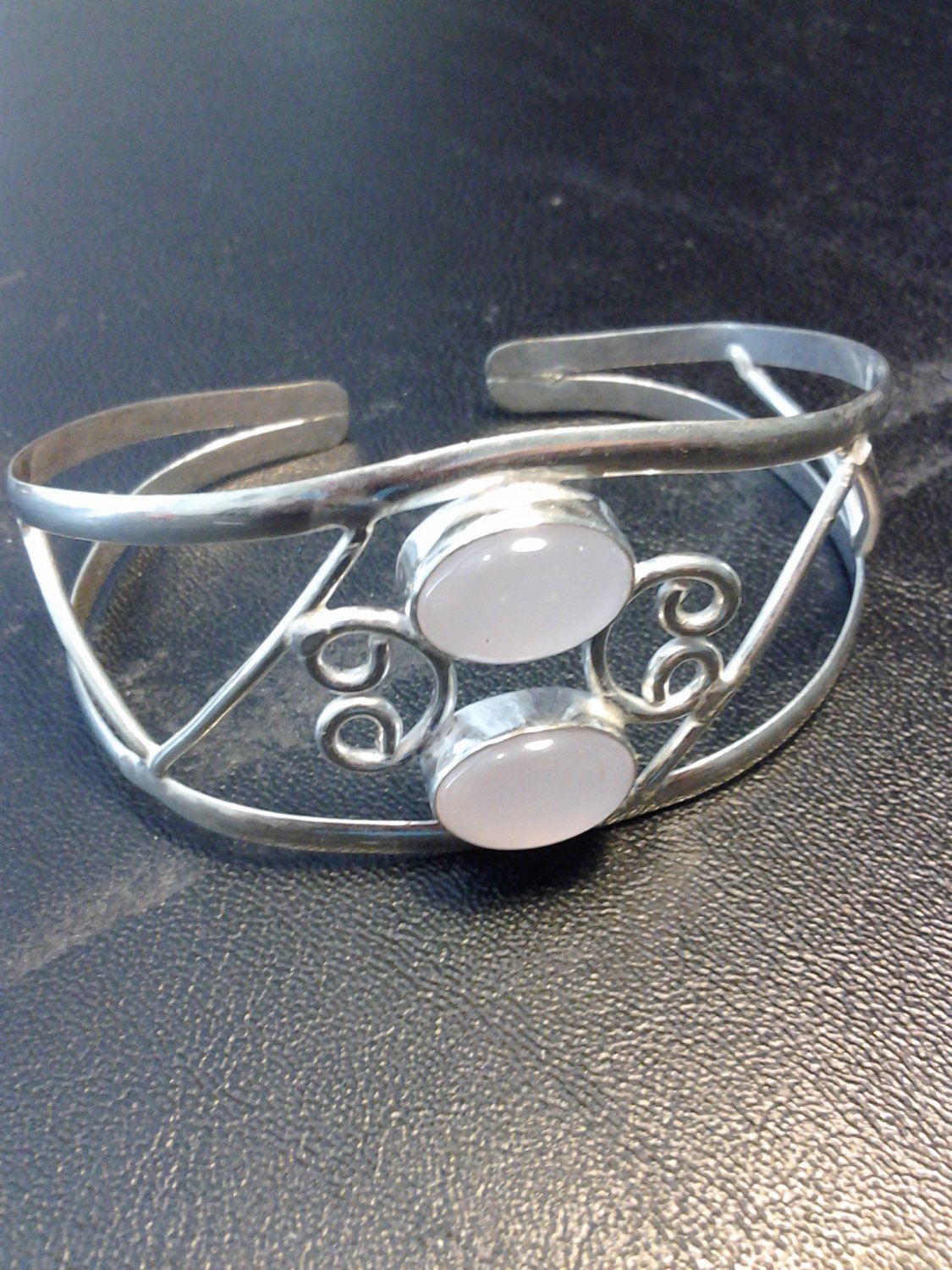 Brand New Beautiful Silver Cuff Bracelet With Pink Stones
