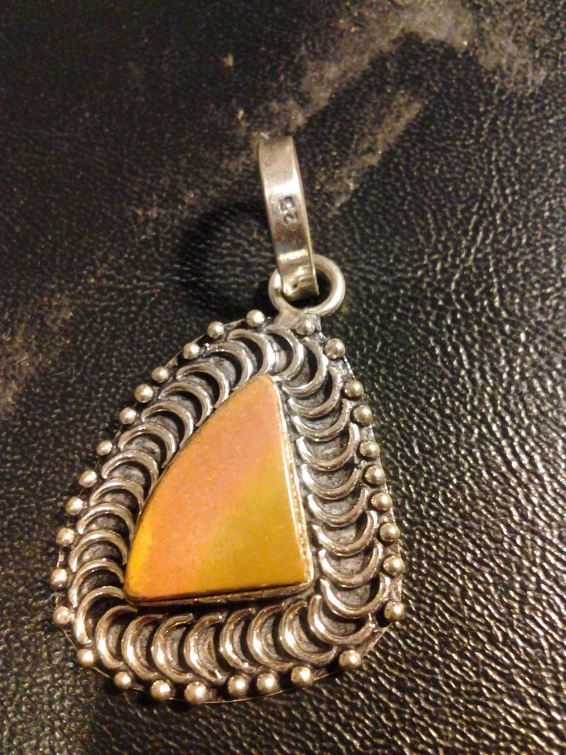 Brand New Beautiful Vintage Style Earth Tone Orange Piece Pendant