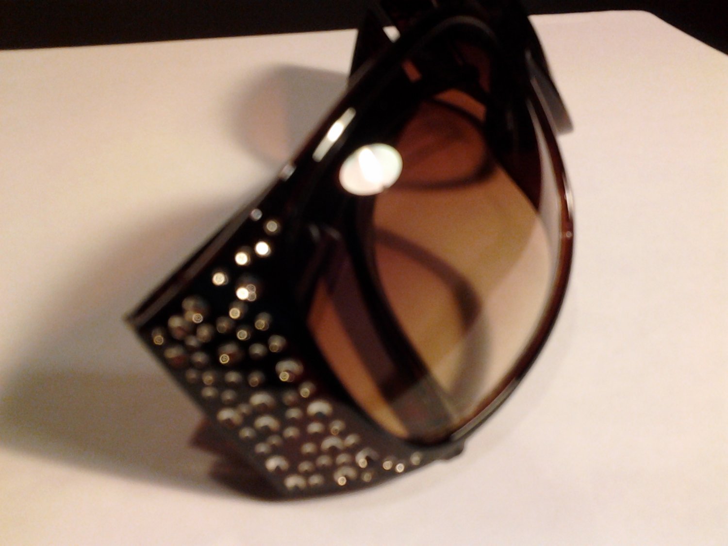 Brand New Designer Brown UV Sunglasses With Bling