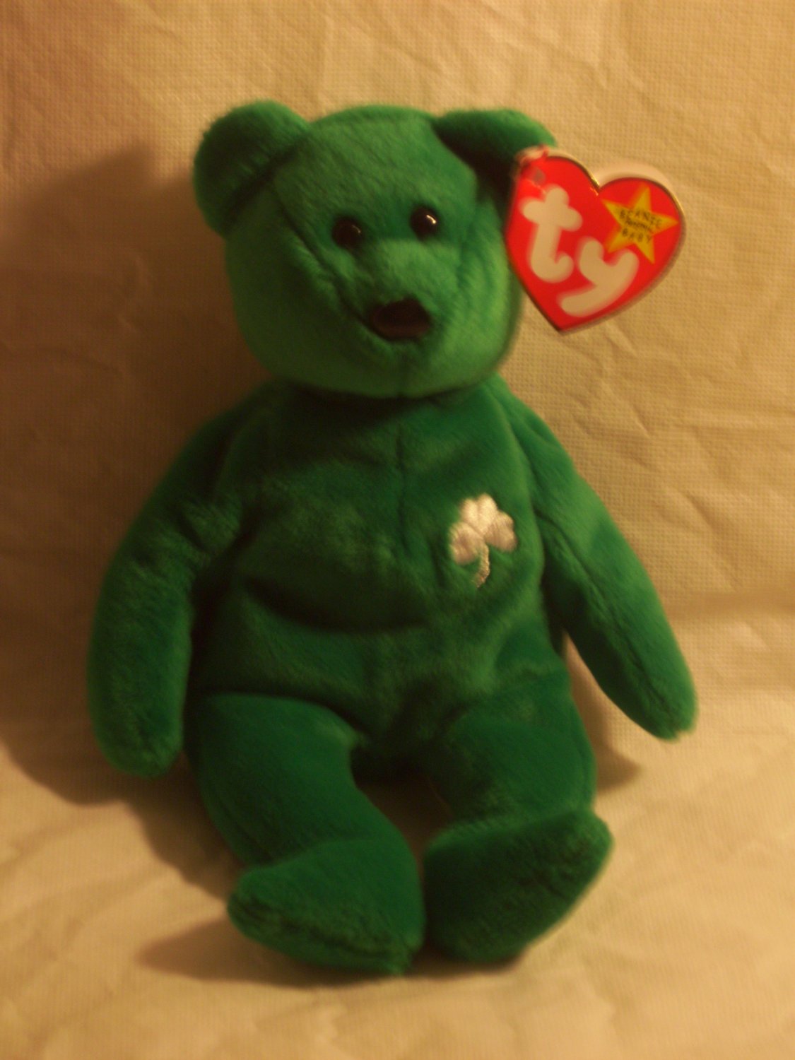 Erin "the Irish bear"**RETIRED**Ty beanie baby