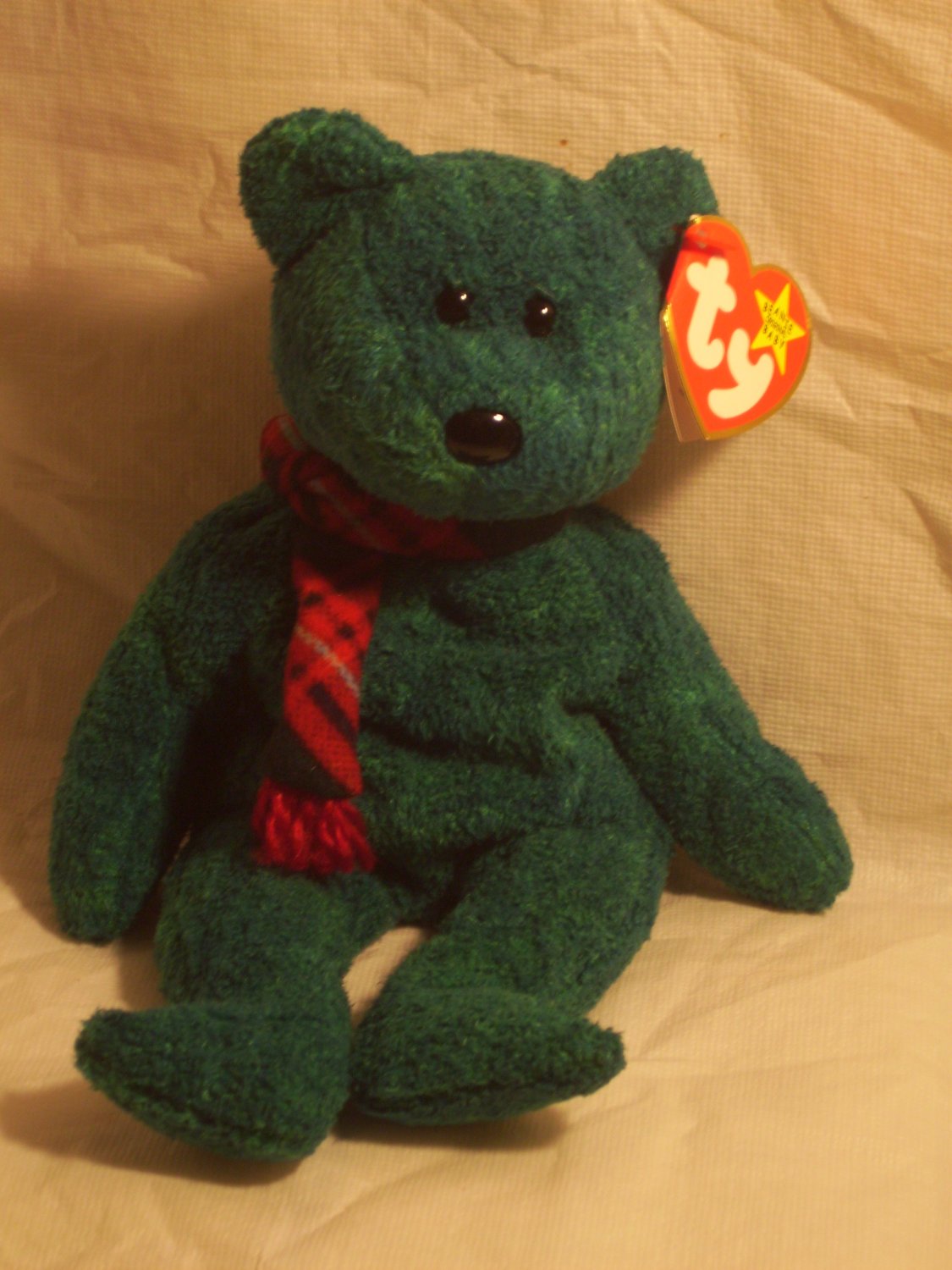 Wallace "the bear"**RETIRED**Ty beanie baby